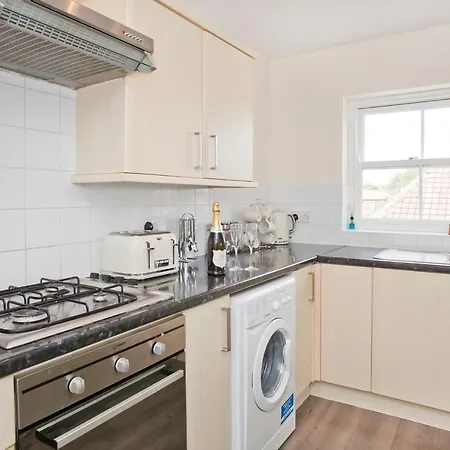 Lägenhet Saint Lawrence Apartments- Close To City Centre With Free Parking *