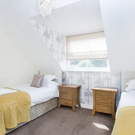 Saint Lawrence Apartments- Close To City Centre With Free Parking * York