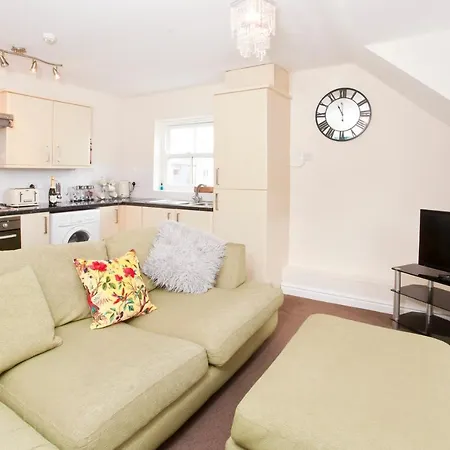 Saint Lawrence Apartments- Close To City Centre With Free Parking Lägenhet